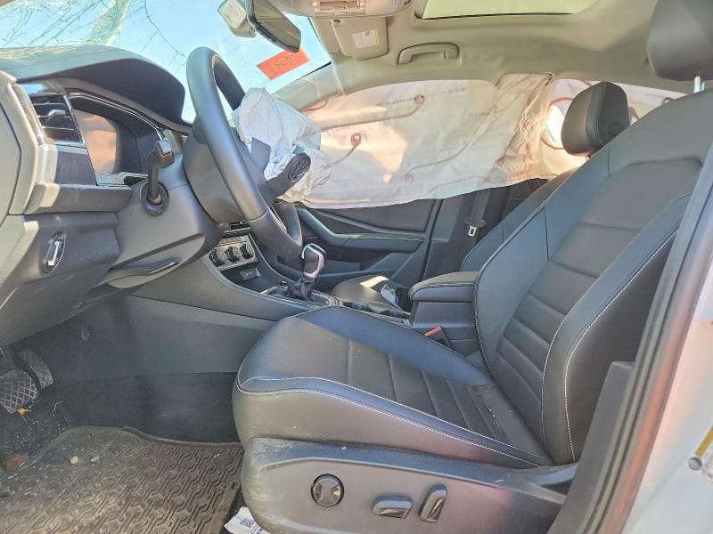 2024 VOLKSWAGEN JETTA SE SE 7