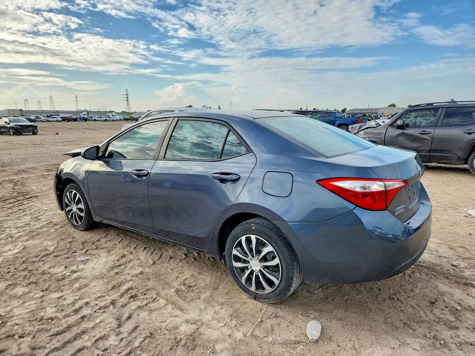 2016 TOYOTA COROLLA LE 2