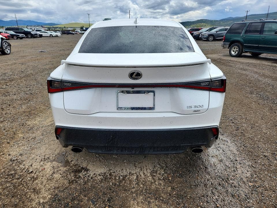 2021 LEXUS IS 300 6