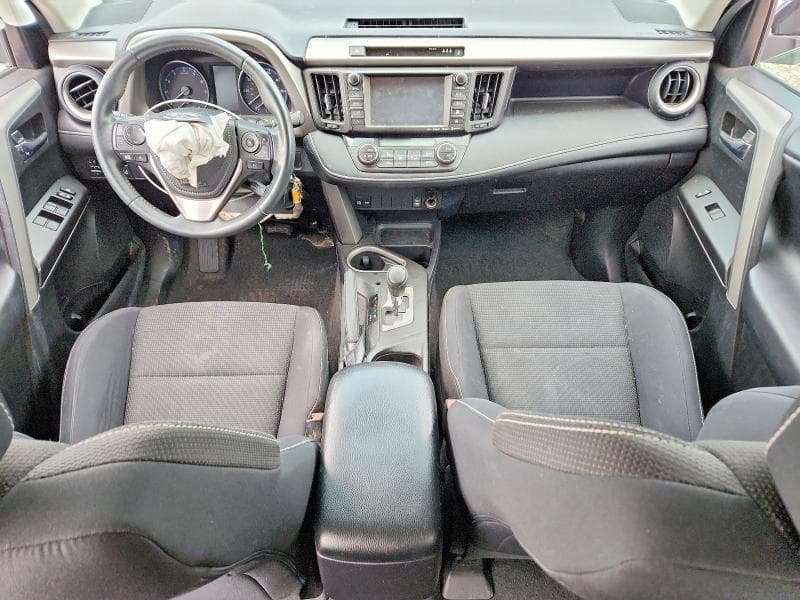 2017 TOYOTA RAV4 XLE XLE 8