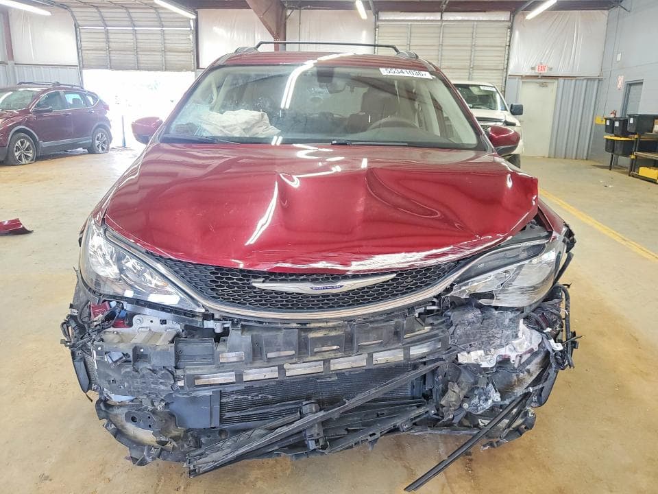2020 CHRYSLER VOYAGER LXI 5