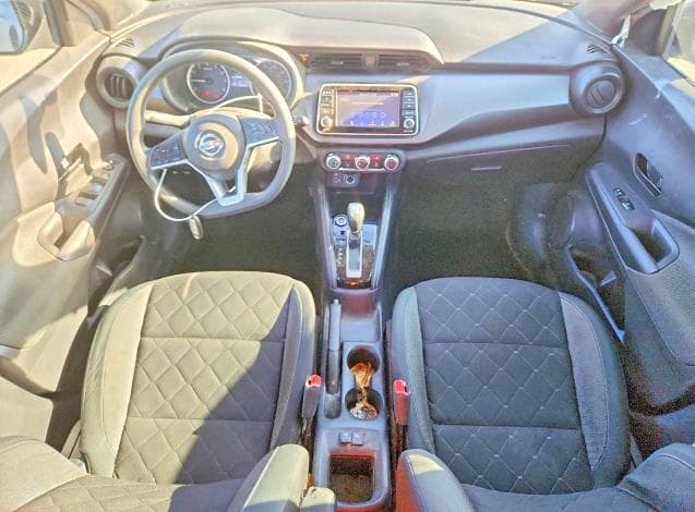 2019 NISSAN KICKS S 8