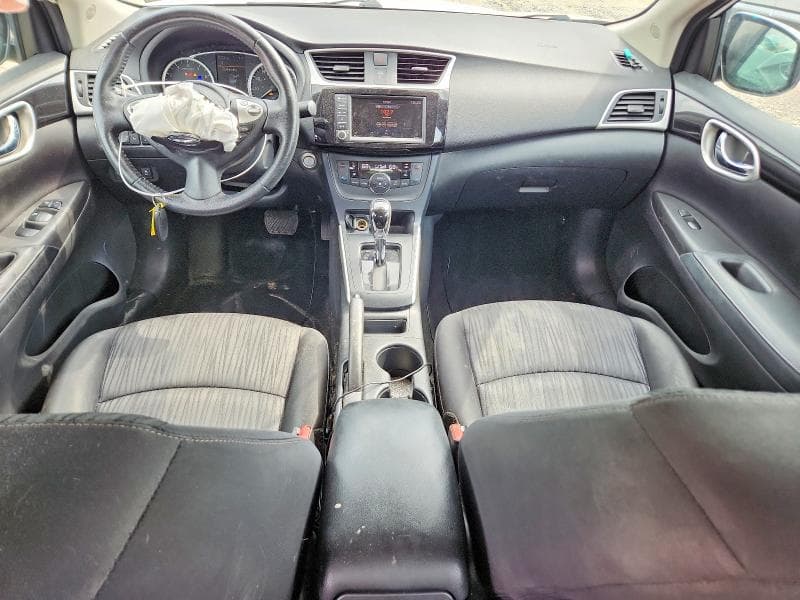 2019 NISSAN SENTRA SV 8
