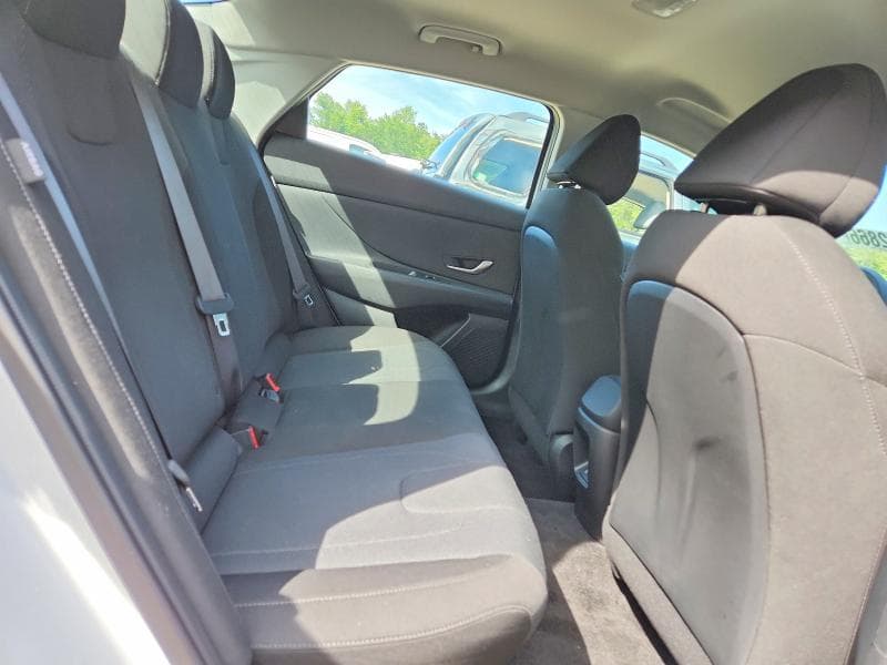 2024 HYUNDAI ELANTRA SE SE 10