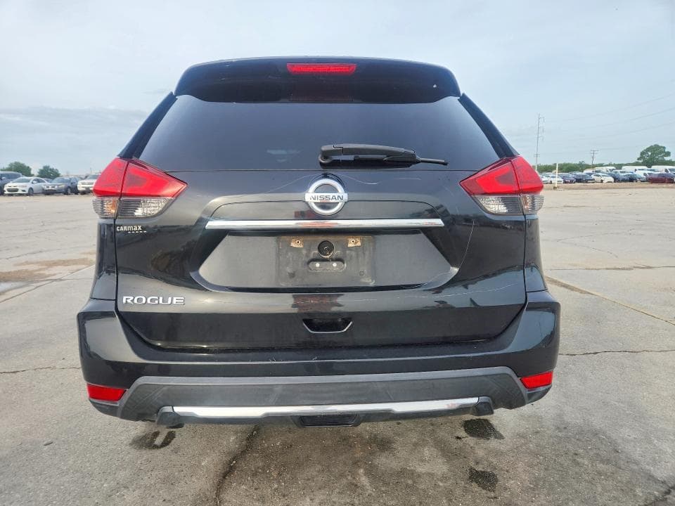 2017 NISSAN ROGUE SV 6