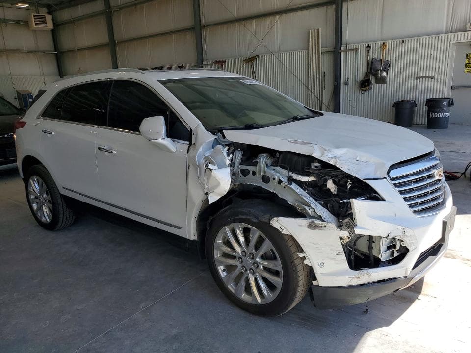 2017 CADILLAC XT5 PLATINUM PLATINUM 4