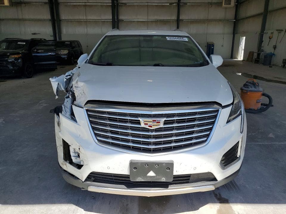 2017 CADILLAC XT5 PLATINUM PLATINUM 5