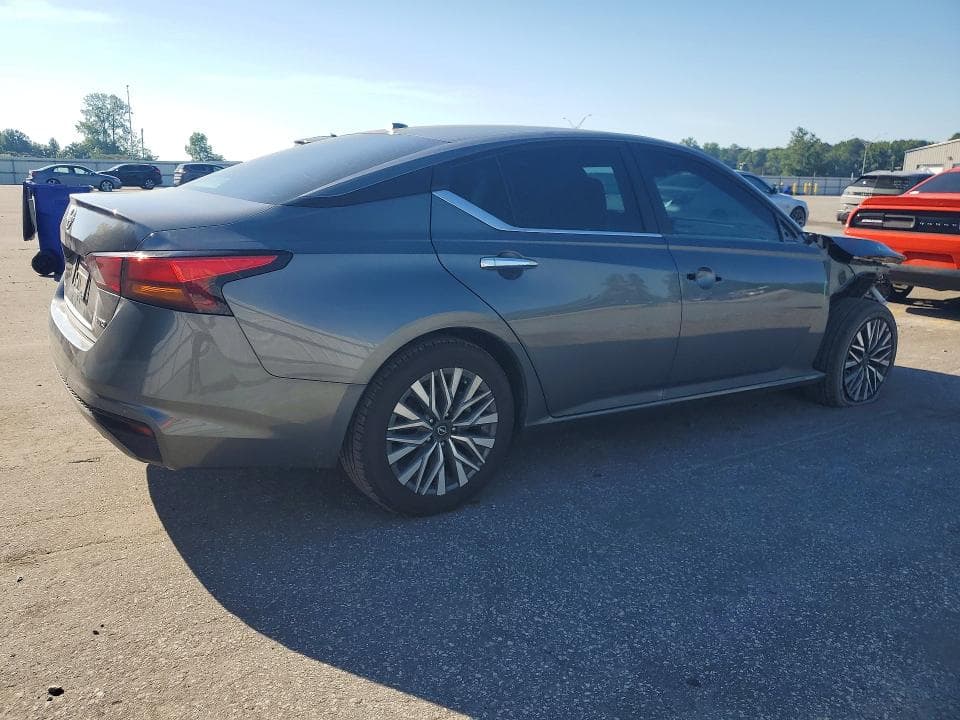 2025 NISSAN ALTIMA SV 3
