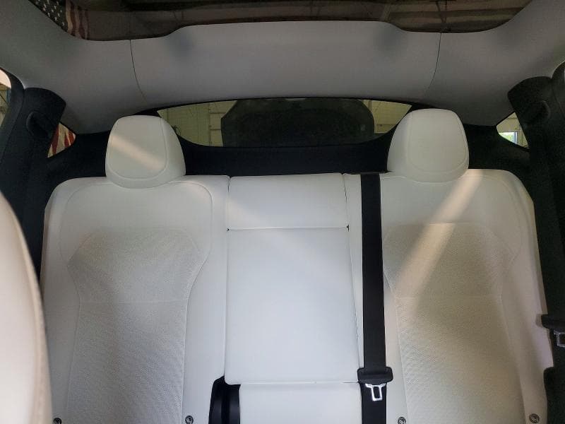 2026 TESLA MODEL Y 10