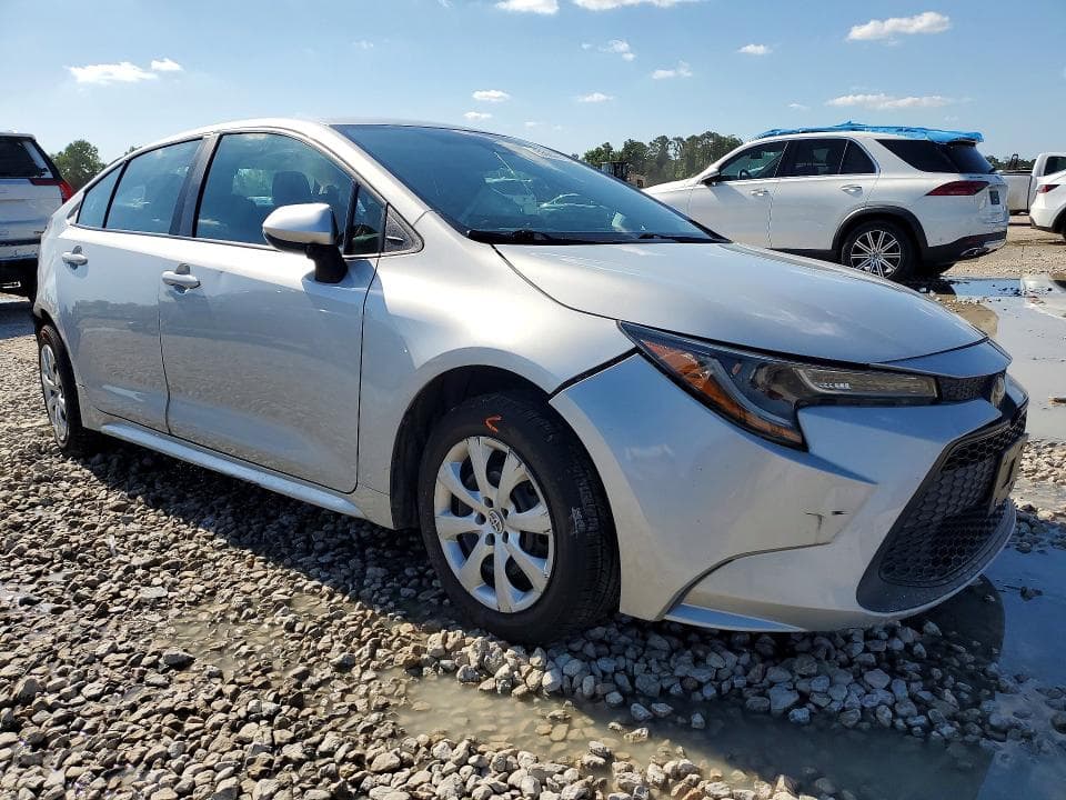2022 TOYOTA COROLLA LE 4