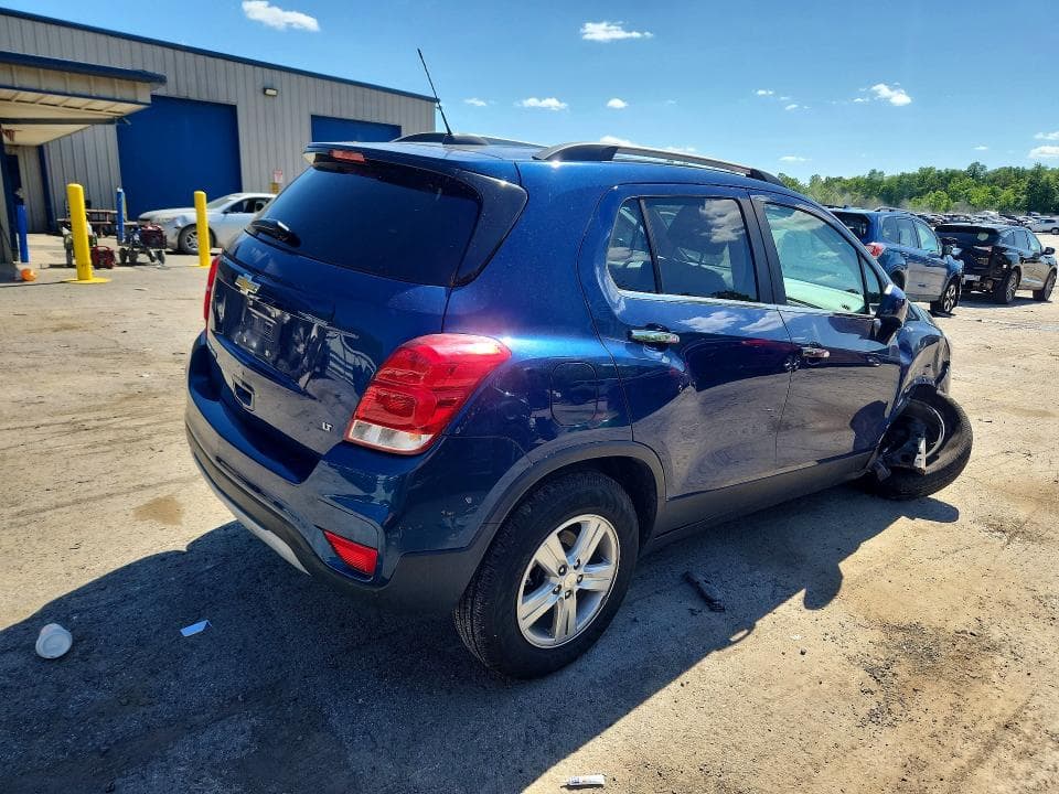 2019 CHEVROLET TRAX 1LT 3