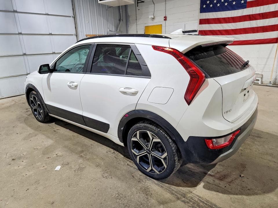 2024 KIA NIRO EX 2