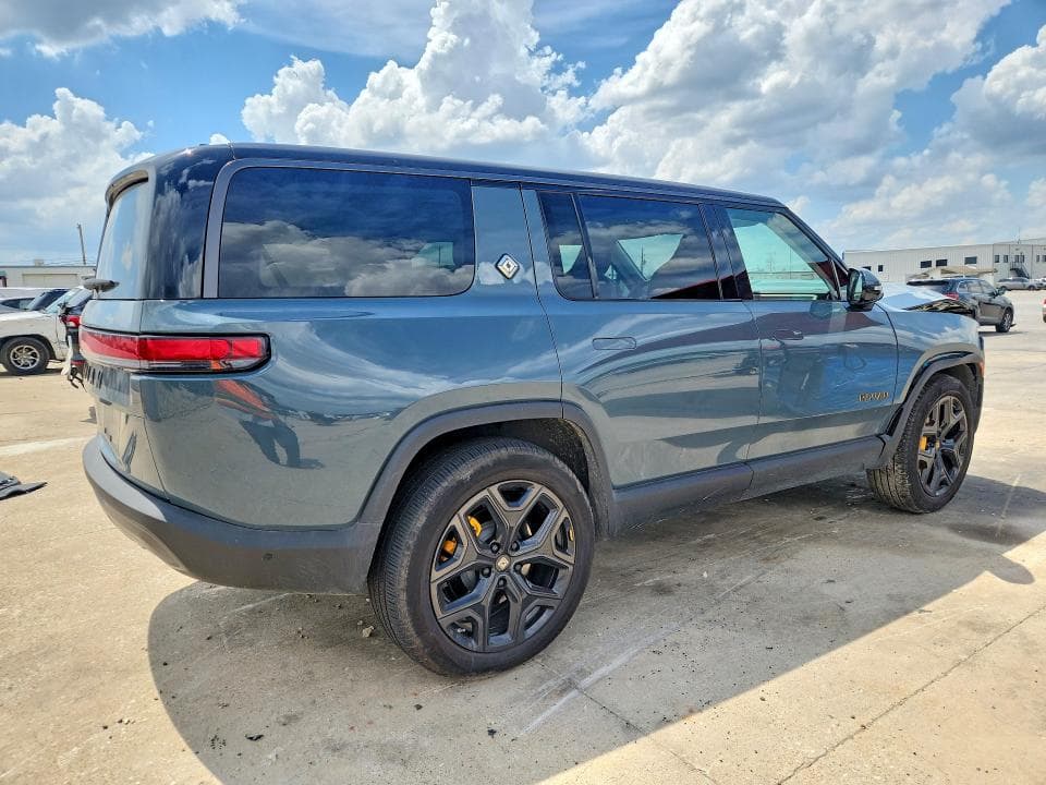 2025 RIVIAN R1S PREMIUM 3