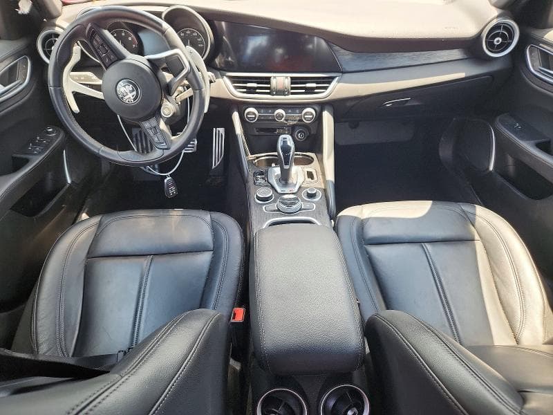 2022 ALFA ROMEO GIULIA 8