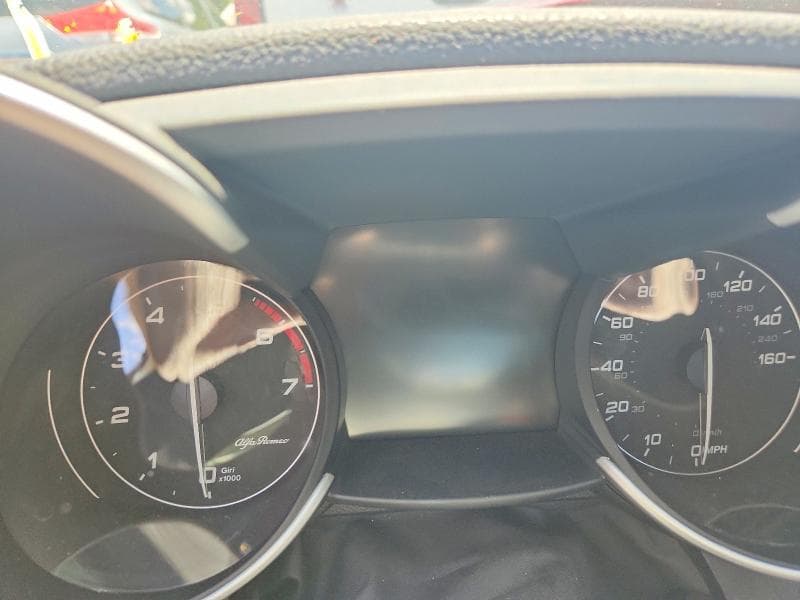 2022 ALFA ROMEO GIULIA 9