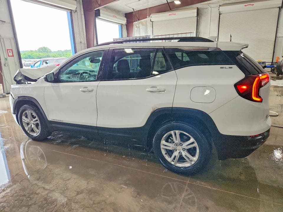 2024 GMC TERRAIN SLE SLE 2