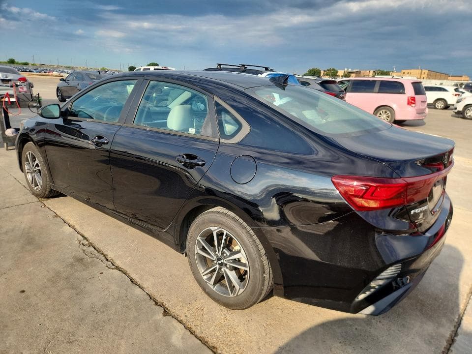 2022 KIA FORTE LXS LXS 2