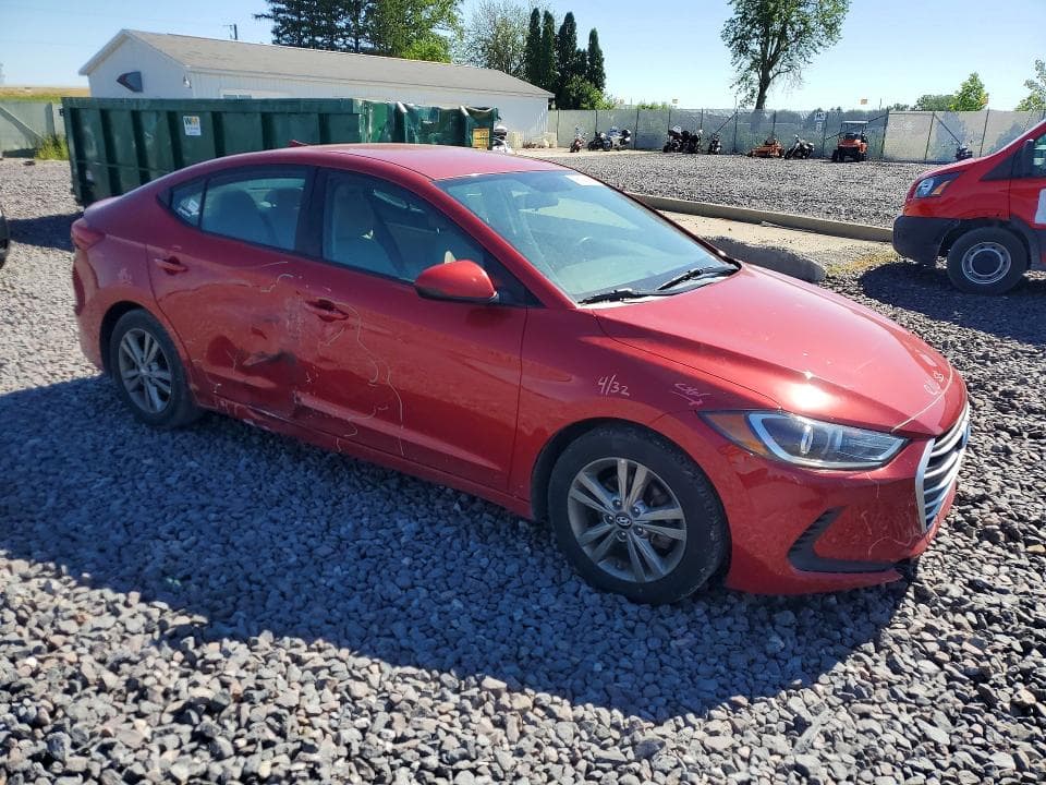 2018 HYUNDAI ELANTRA SEL SEL 4