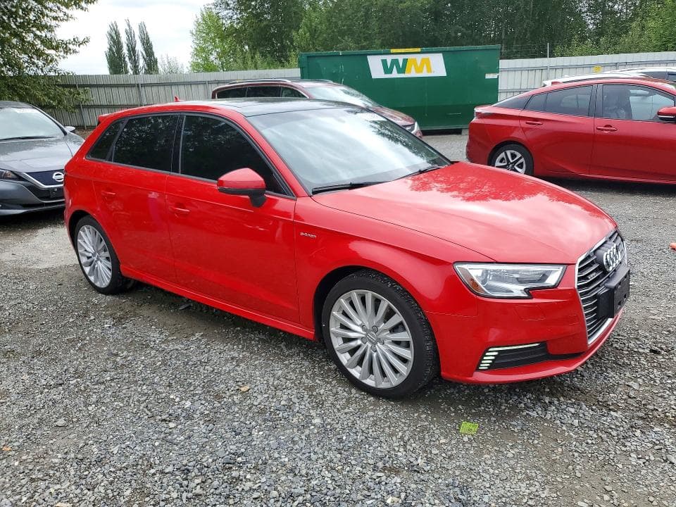 2017 AUDI A3 E-TRON PREMIUM 4
