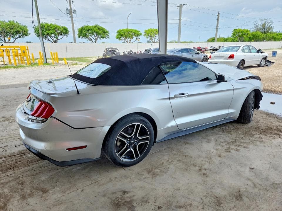2019 FORD MUSTANG 3