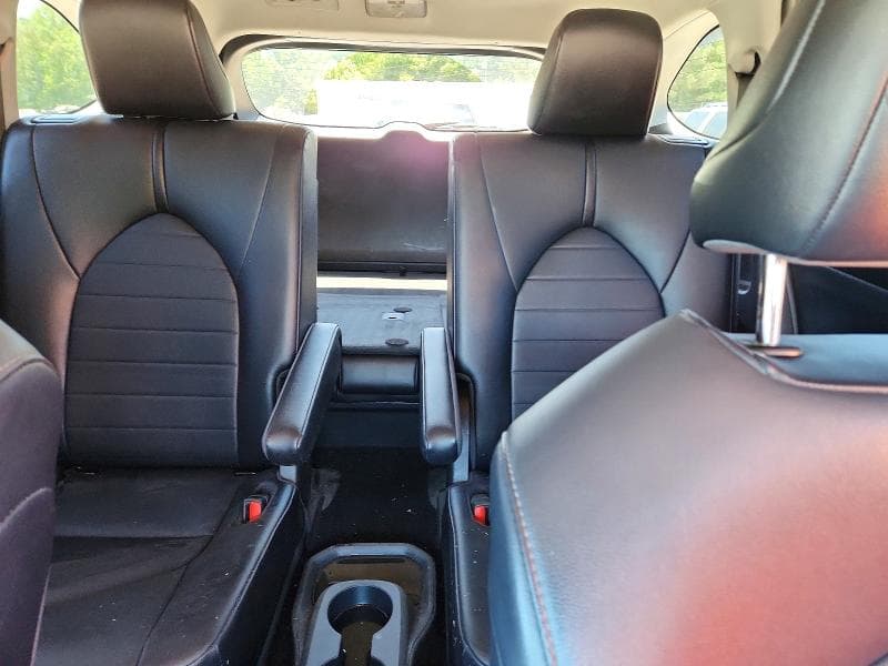 2021 TOYOTA HIGHLANDER XLE 10
