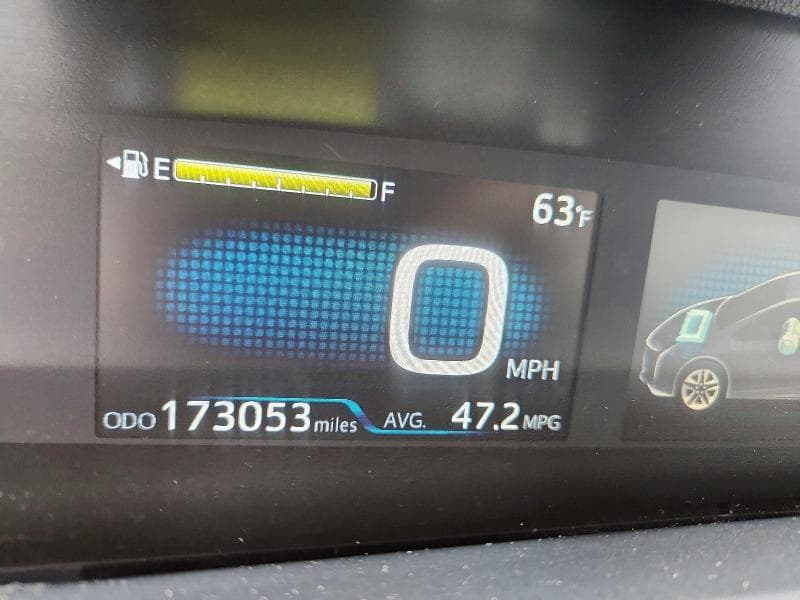 2017 TOYOTA PRIUS TWO 9