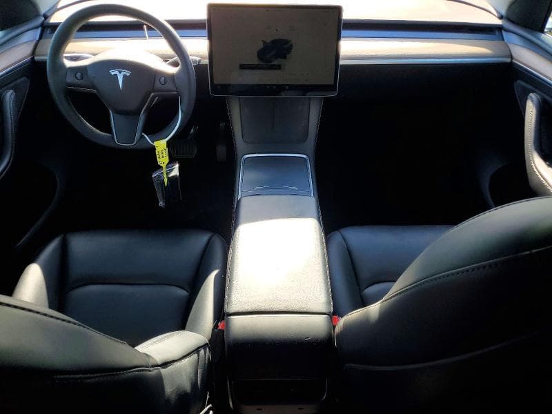 2023 TESLA MODEL Y 9