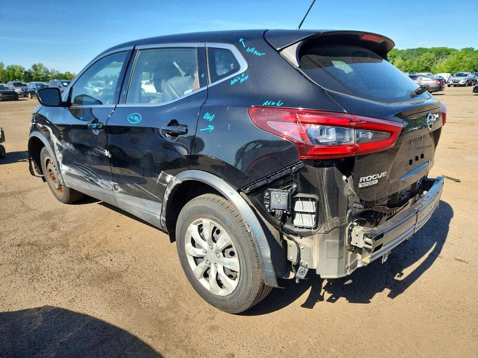 2020 NISSAN ROGUE SPORT S 2