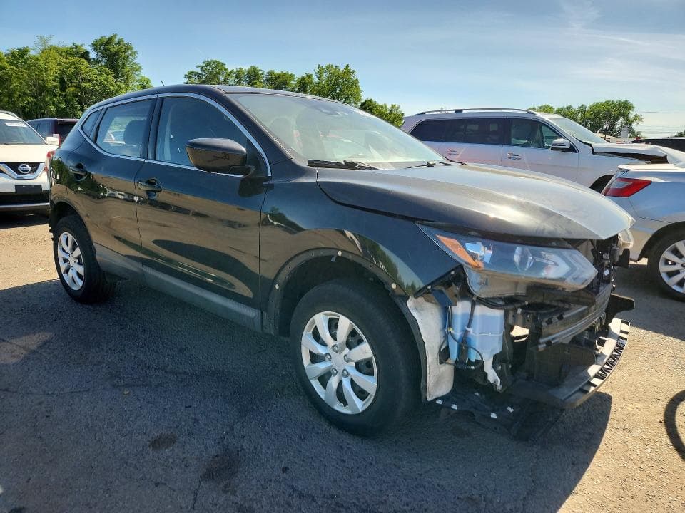 2020 NISSAN ROGUE SPORT S 4