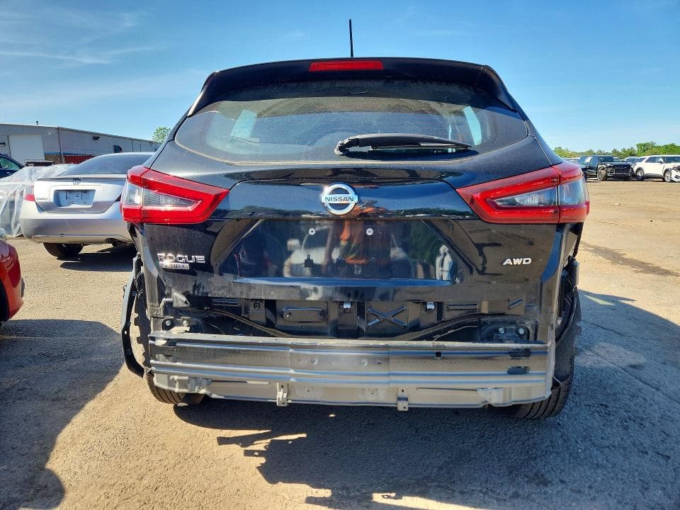 2020 NISSAN ROGUE SPORT S 6