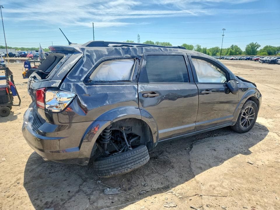 2018 DODGE JOURNEY SE 3