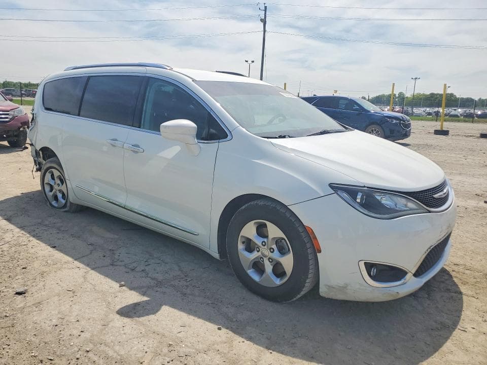 2017 CHRYSLER PACIFICA TOURING L PLUS 4