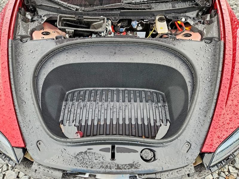 2025 TESLA MODEL 3 11