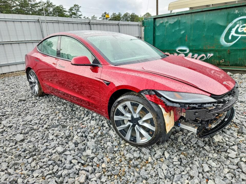 2025 TESLA MODEL 3 4