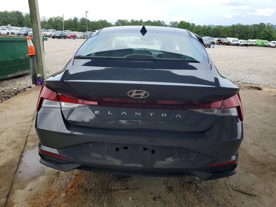 2024 HYUNDAI ELANTRA SEL 6