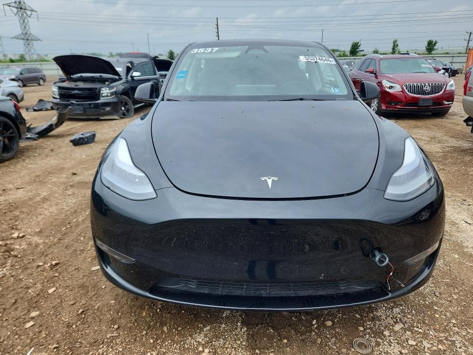 2024 TESLA MODEL Y 5