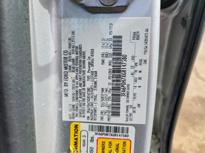 2016 FORD FUSION SE 13