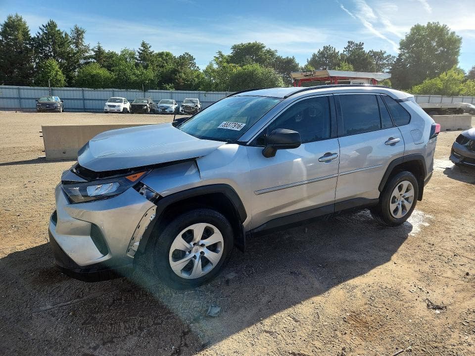 2019 TOYOTA RAV4 LE 1