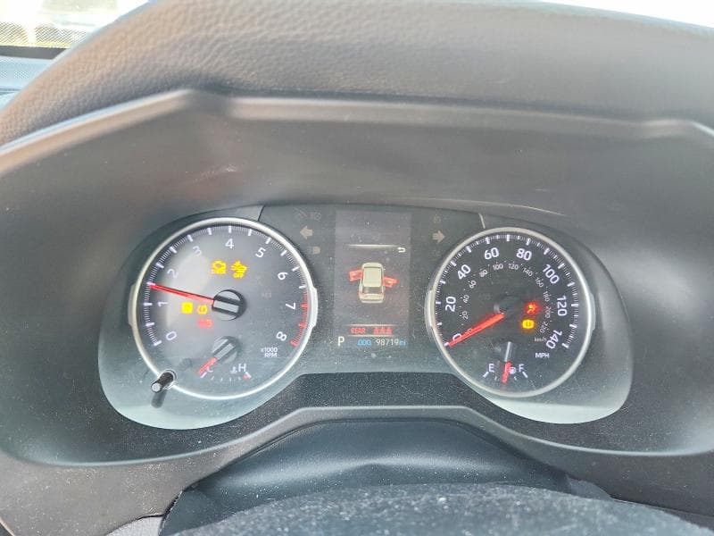2019 TOYOTA RAV4 LE 9