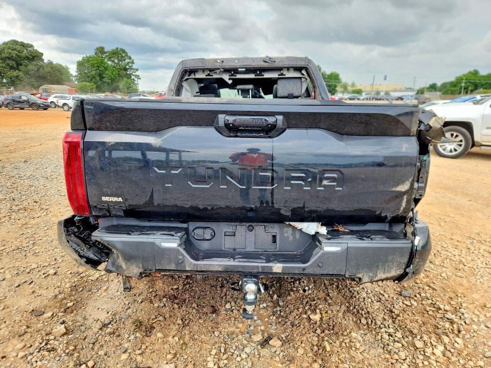 2026 TOYOTA TUNDRA LIMITED 6