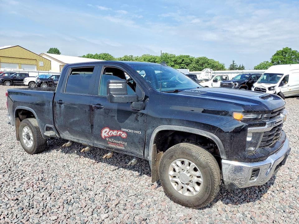 2024 CHEVROLET SILVERADO K3500 LT K3500 LT 4