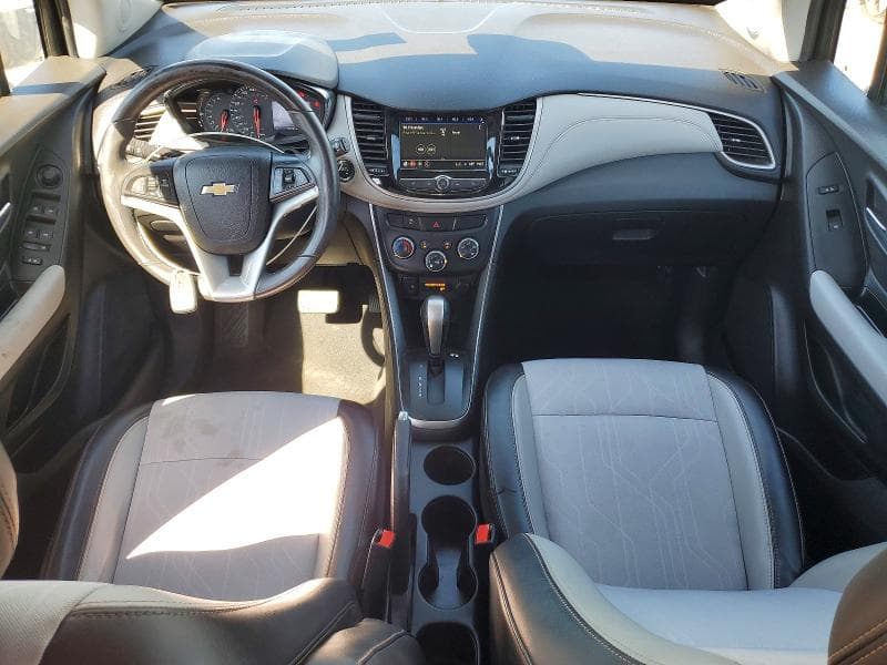 2018 CHEVROLET TRAX 1LT 8