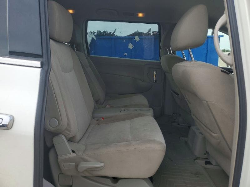 2017 NISSAN QUEST SV 11