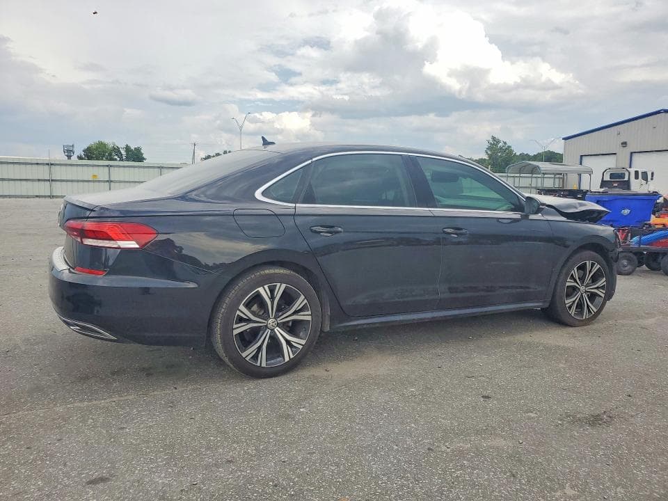 2021 VOLKSWAGEN PASSAT SE 3