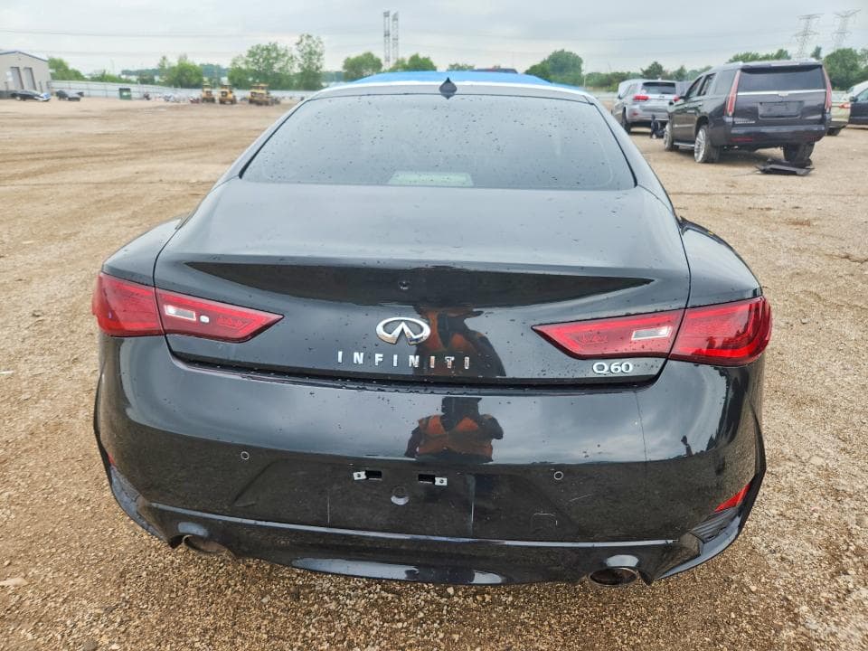2022 INFINITI Q60 LUXE 6