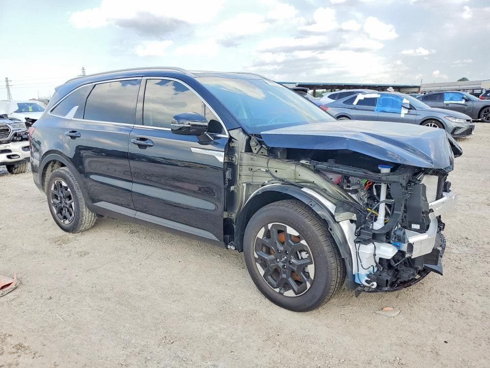 2026 KIA SORENTO S 4