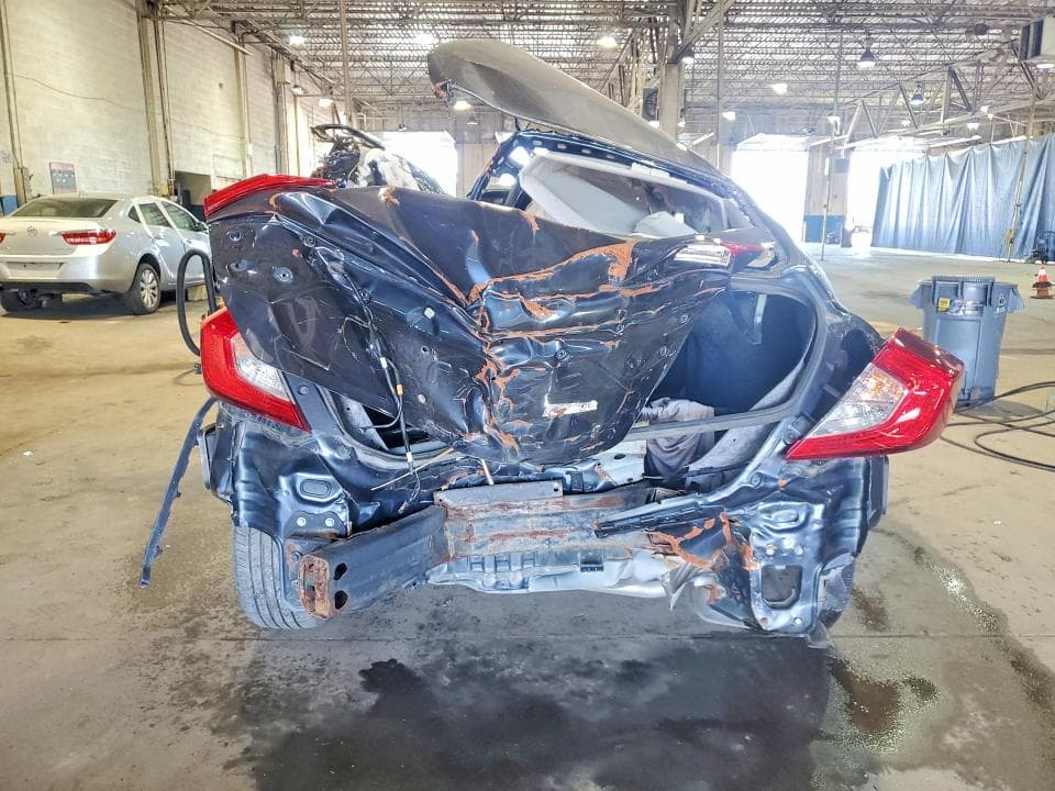 2018 HONDA CIVIC LX 6