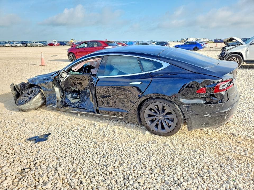 2018 TESLA MODEL S 2
