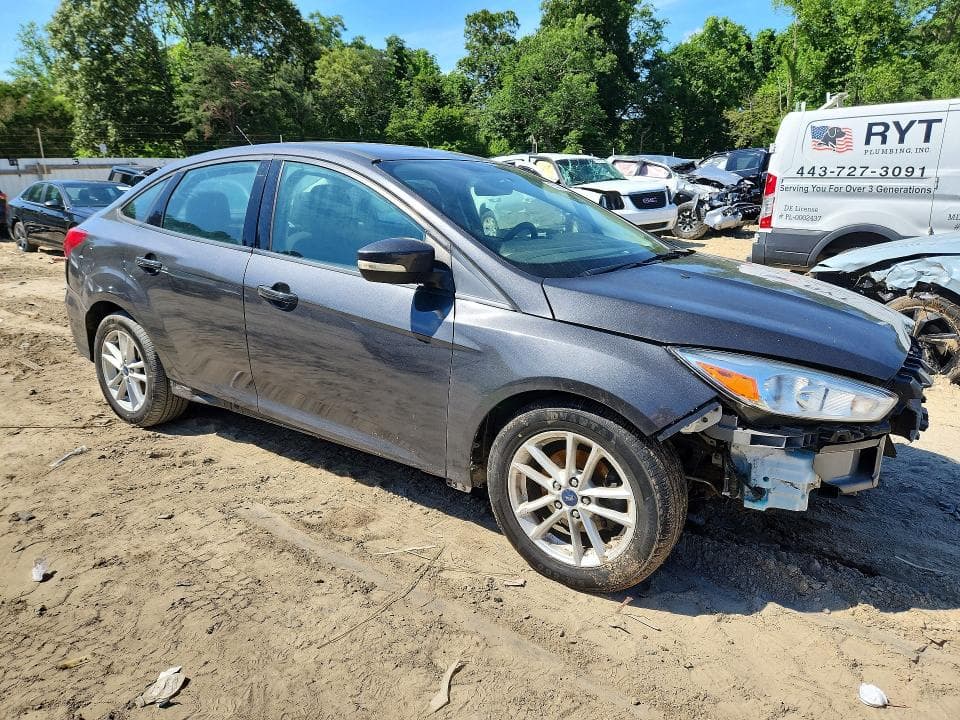 2017 FORD FOCUS SE SE 4
