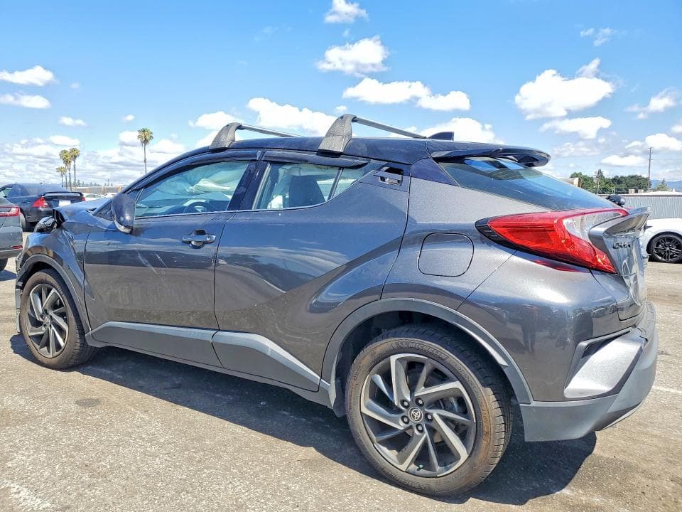 2021 TOYOTA C-HR LIMITED 2